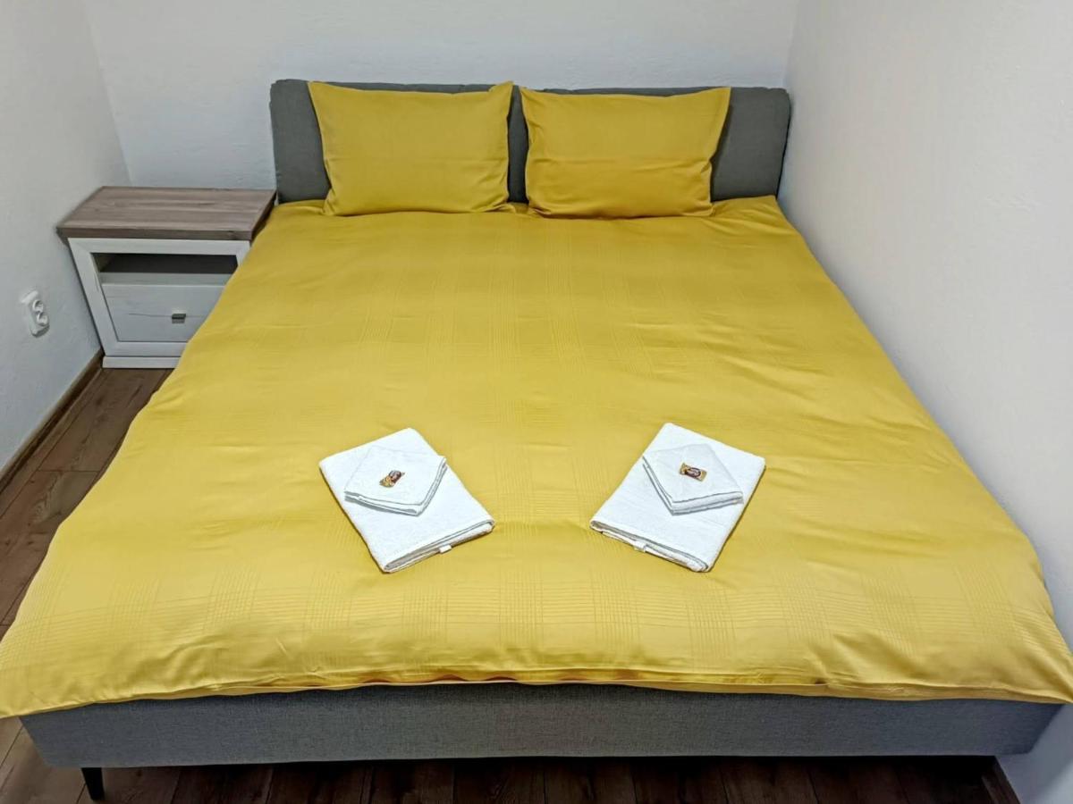 Lend City Apartment Miercurea Ciuc Esterno foto